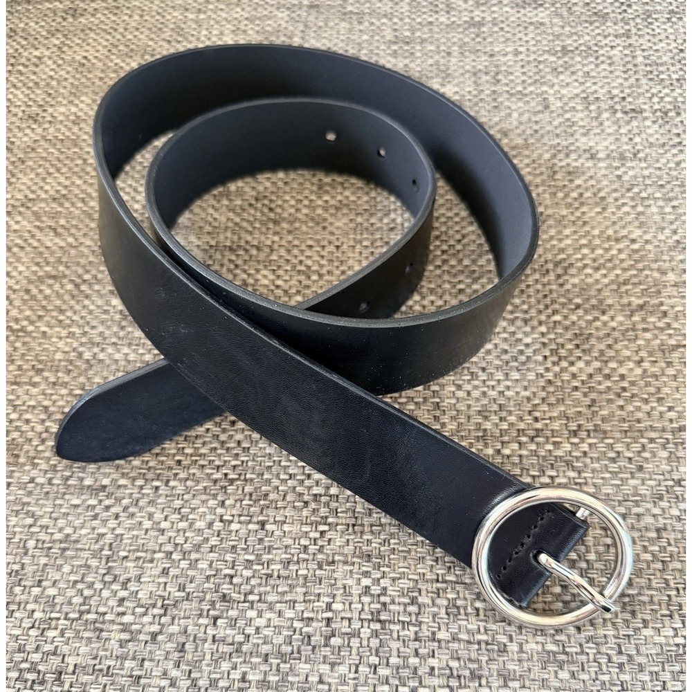 Black Leather Belt Unisex Round Buckle 42". Man Made Material
